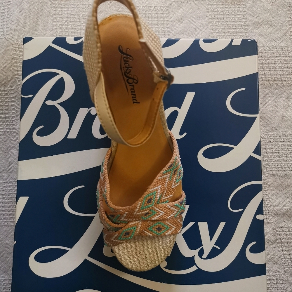 Lucky Brand Mahima Tribal Wedge